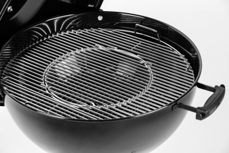 Угольный гриль Weber Master-Touch GBS E-5750 57 см черный